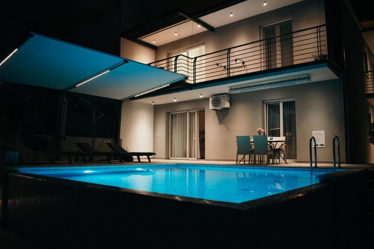 Apartment With Private Pool "Patricia" มาคาร์สกา ภายนอก รูปภาพ
